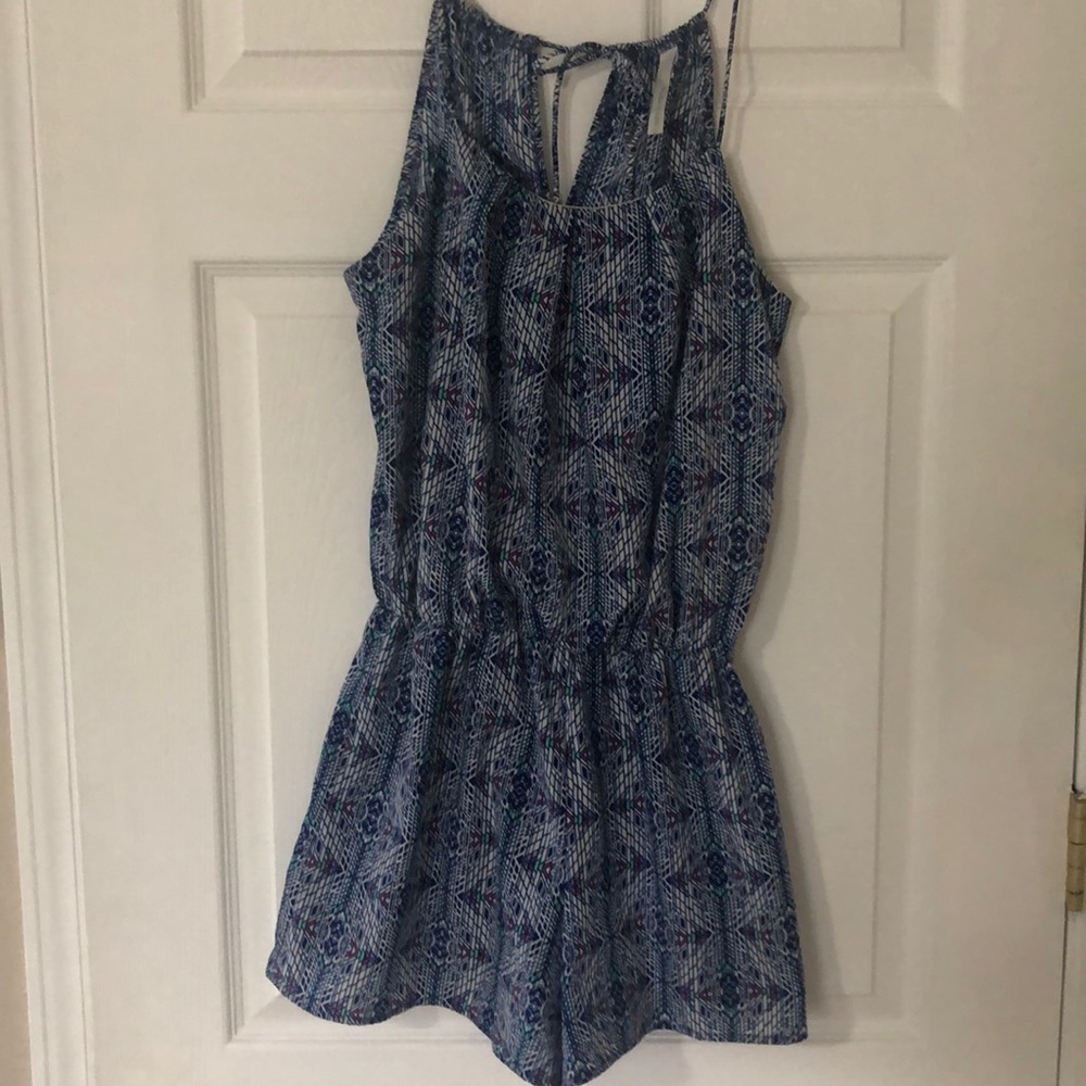 Blue patterned romper